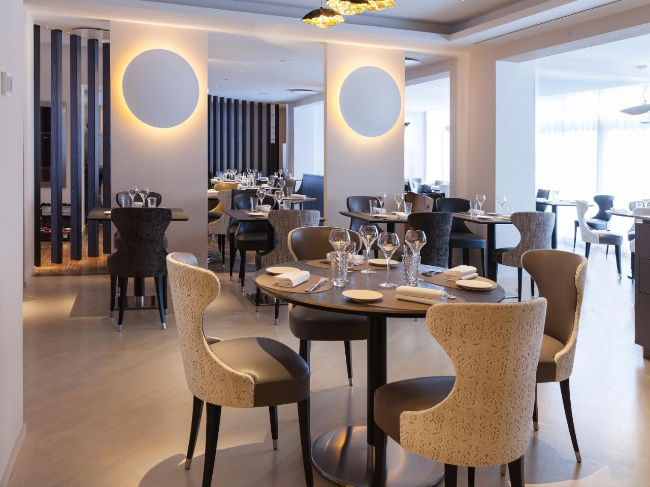 Hotel Restaurant & Spa Verte Vallee 묑스테르 외부 사진